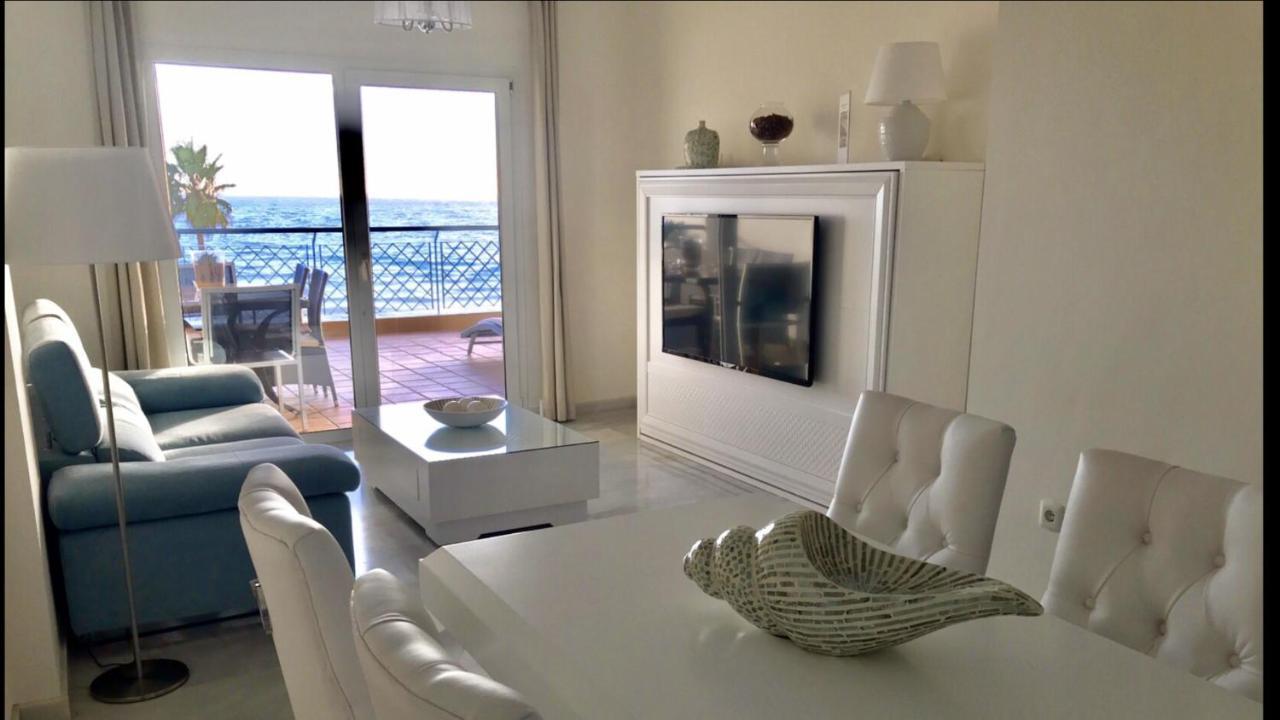 Mi Capricho B17 Beachfront Apartment Sitio de Calahonda Eksteriør bilde