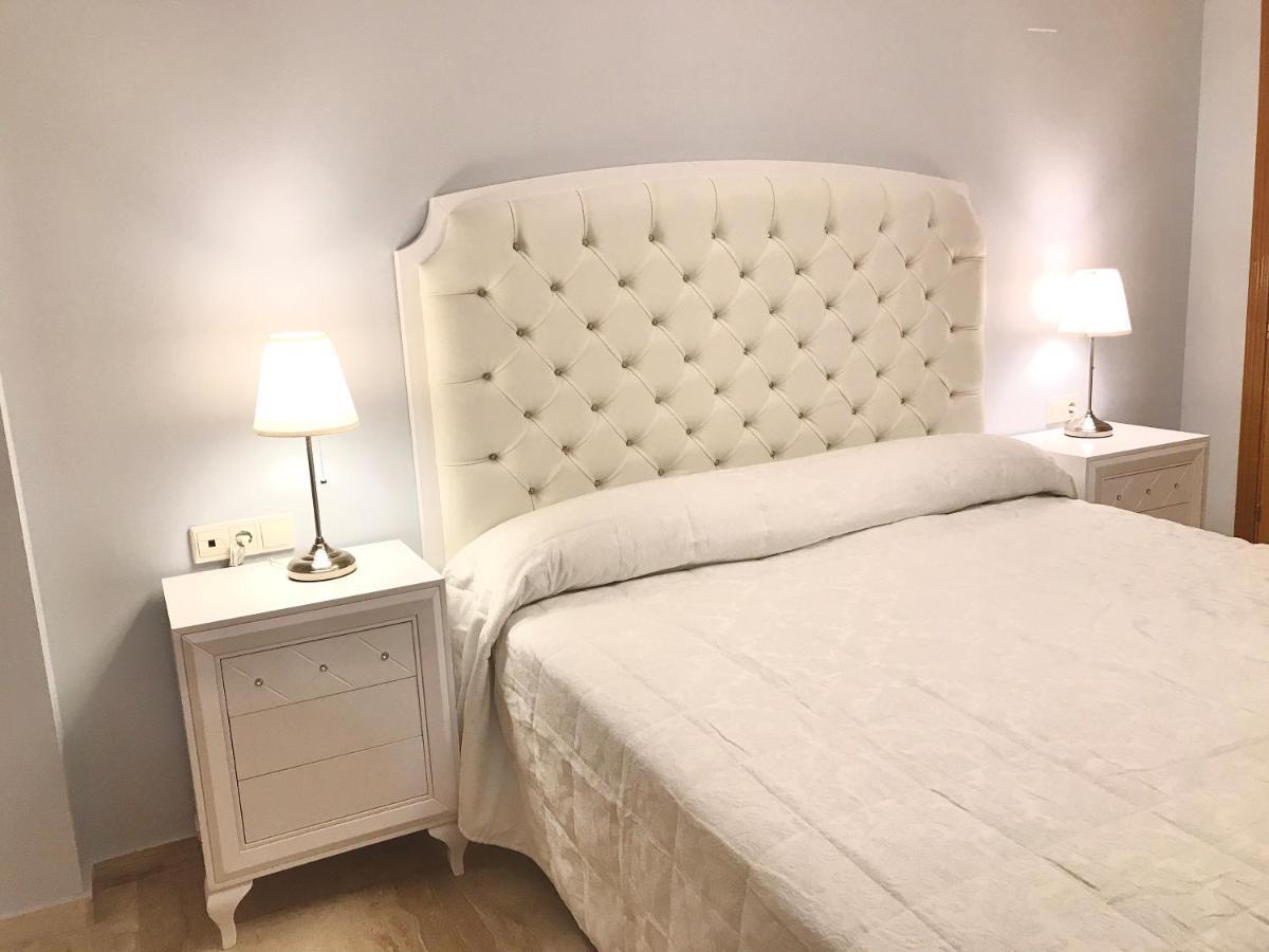 Mi Capricho B17 Beachfront Apartment Sitio de Calahonda Eksteriør bilde